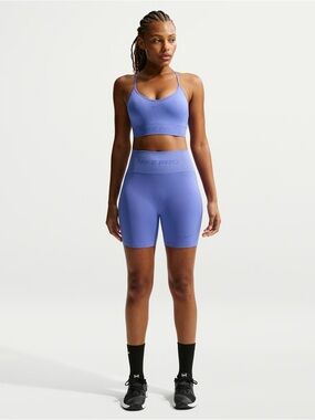 Nike Periwinkle Seamless Sports Bra & Biker Shorts Set